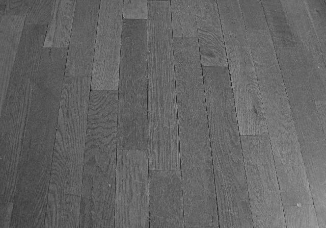 LightningVolt_Wood_Floor